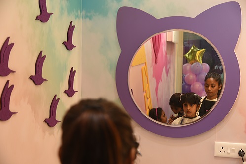 Kids haircut salon in Navi Mumbai